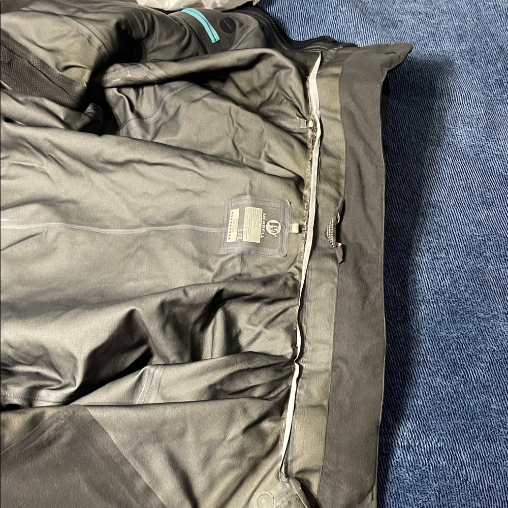 Merrell Black Field Jacket - Picture 8 of 8